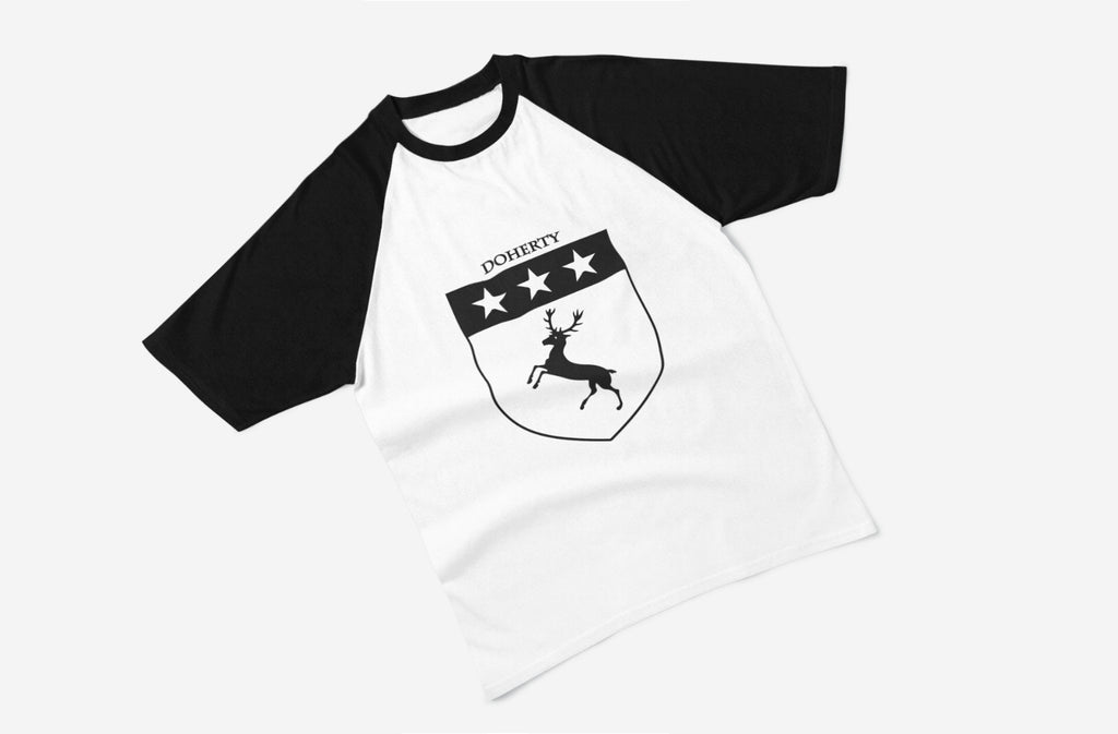 Doherty family crest raglan T-shirt in black and white
