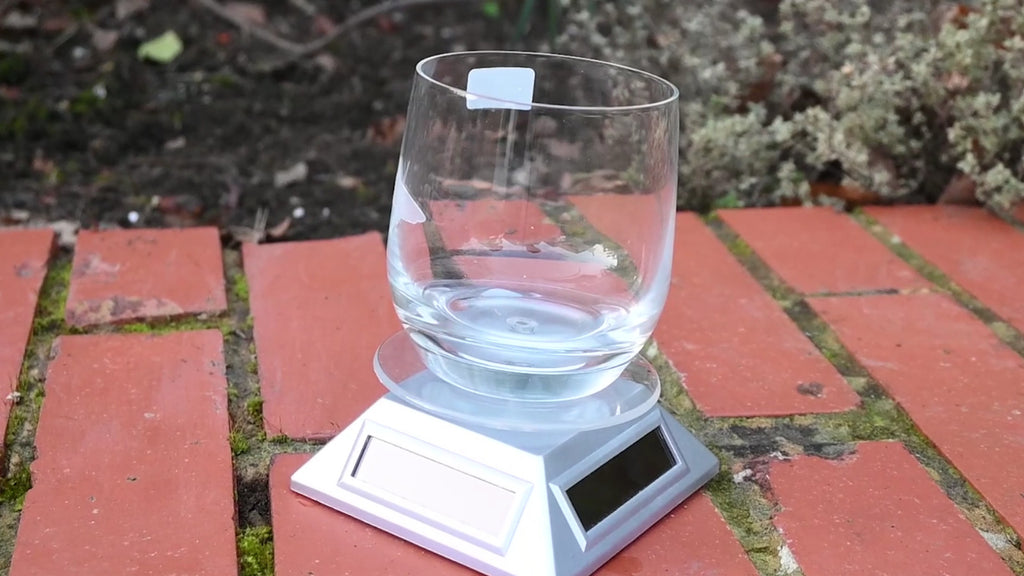 Great white shark engraved on a Dartington Crystal tumbler – view 2