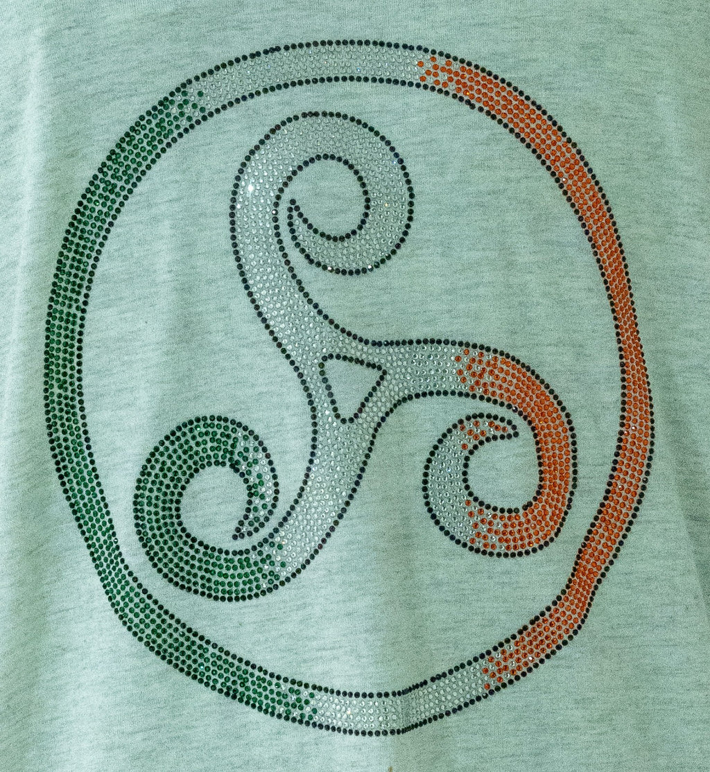 Ash grey hoodie with a Celtic spiral in green white and gold rhinestones – view 3